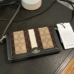 New with tags COACH crossbody bag/clutch.